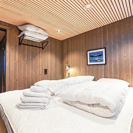 Rorbuleilighet Lysoysundet 1G Henningsvær Esterno foto
